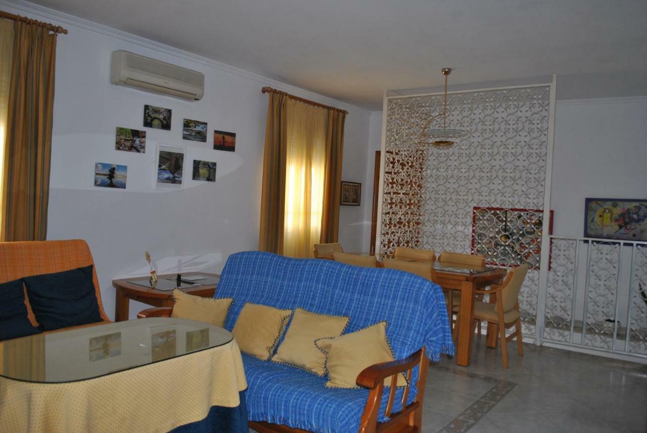 Apartamento Rural Prado Del Rey Apartment Екстериор снимка